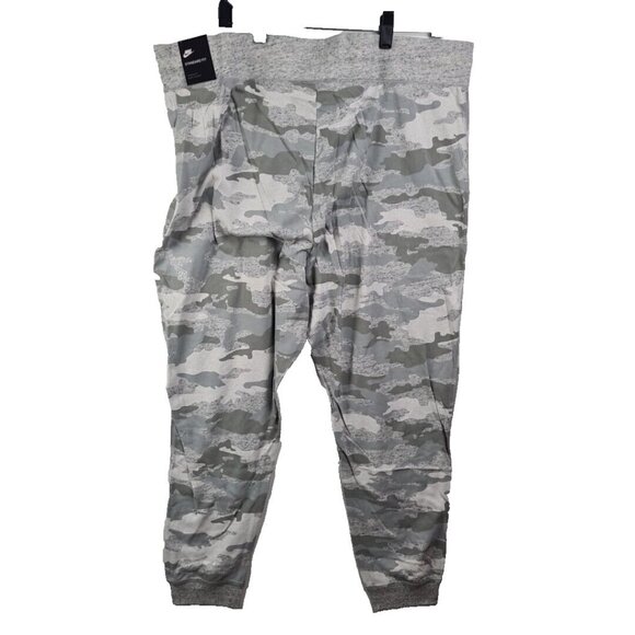 Nike Dri-FIT Get Fit Camo Women's Training Joggers Pants - Picture 4 of 10